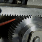 מונע בלאי והדבקות