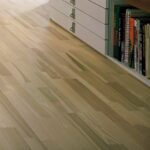 מנקה יומיומי לפרקט למינציה HG דגם 72 מק"ט 42115 - תכשיר מרוכז לניקוי ללא פסים עם שמירה על ברק טבעי והדגשת גווני עץ